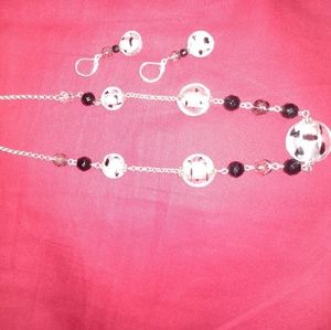 Black and White beaded necklace